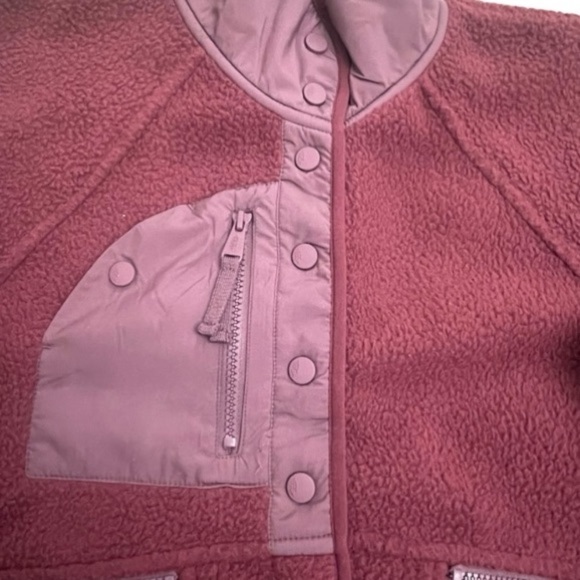 Free People X Hatch Hit the Slopes Fleece Jacket Deep Maroon Burgundy NEW - Picture 3 of 13